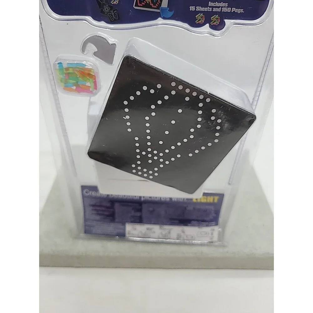 World's Smallest LITE BRITE Art Toy Miniature Light Bright Pegs Hasbro New
